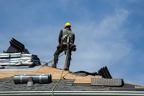 Professional Roofing technician working in Glengary, WV